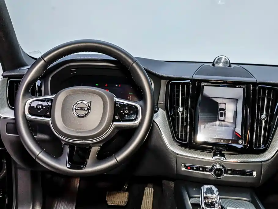 Volvo XC60 Plug-in Hybrid 2024 2024 T8 PHEV Long Range AWD Polar Night Edition
