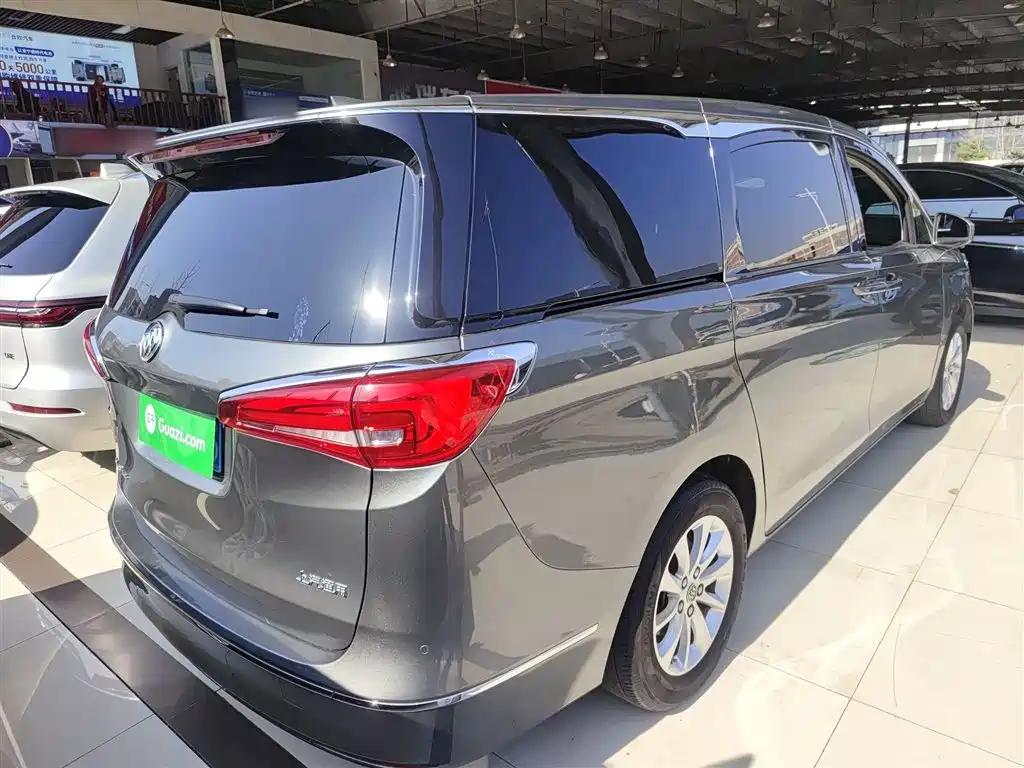 Buick GL8 2018 ES 28T Comfort Type China VI фото 23