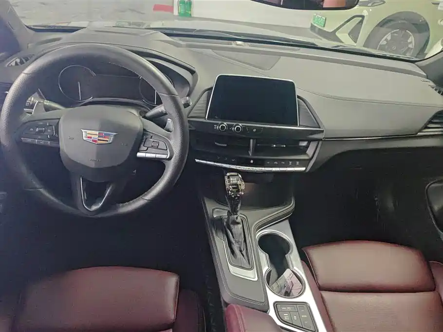 Cadillac CT4 2022 28T Premium фото 12