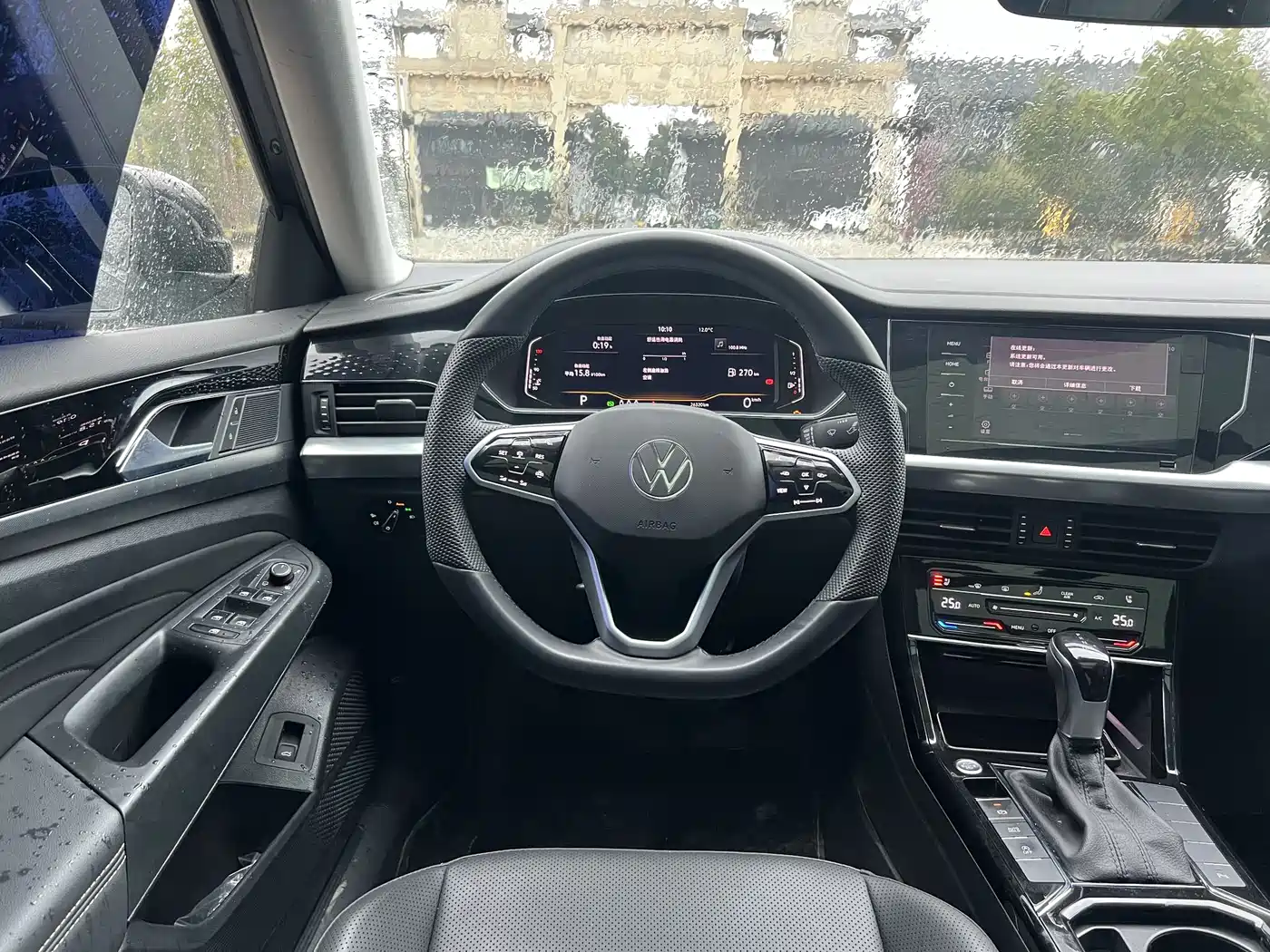 Volkswagen Passat 2024 380TSI Starlight Dragon Soaring Edition фото 11