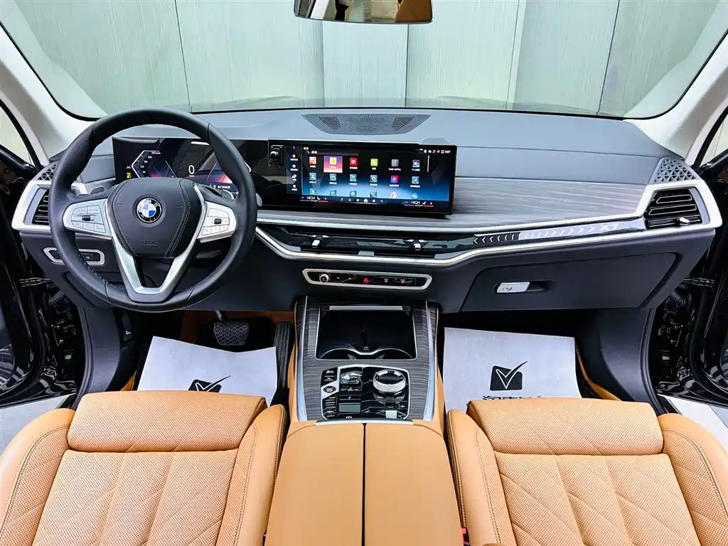 BMW X7 2023 xDrive40i Leading Luxury Package фото 8