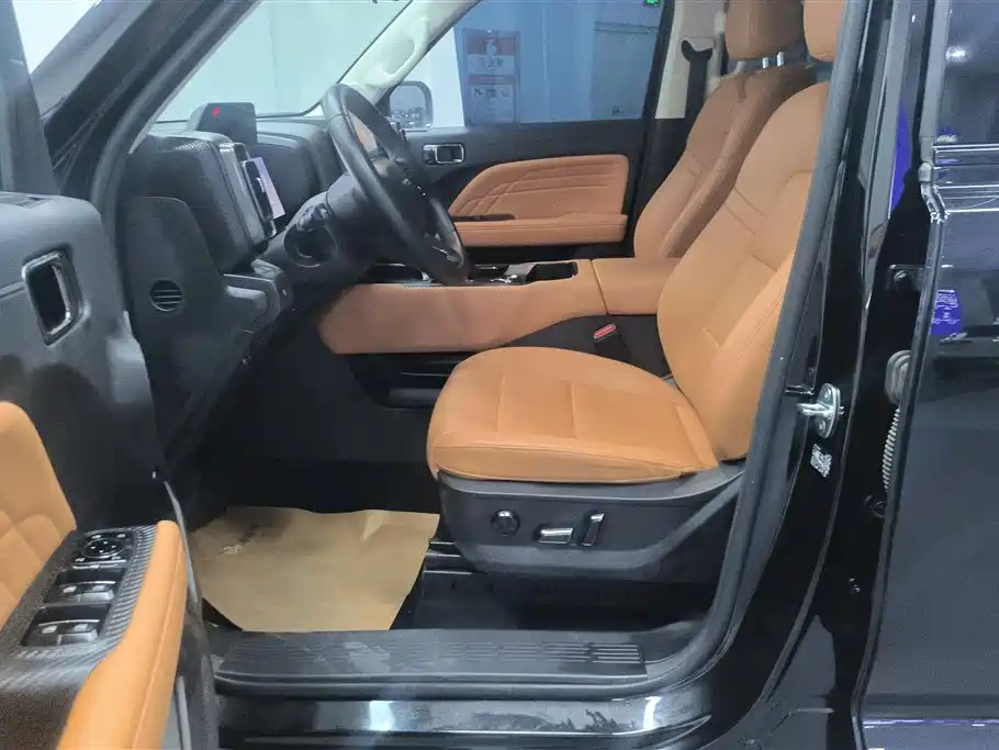 Haval Meng Long NEV 2023 Hi4 102 Explorer Edition фото 9