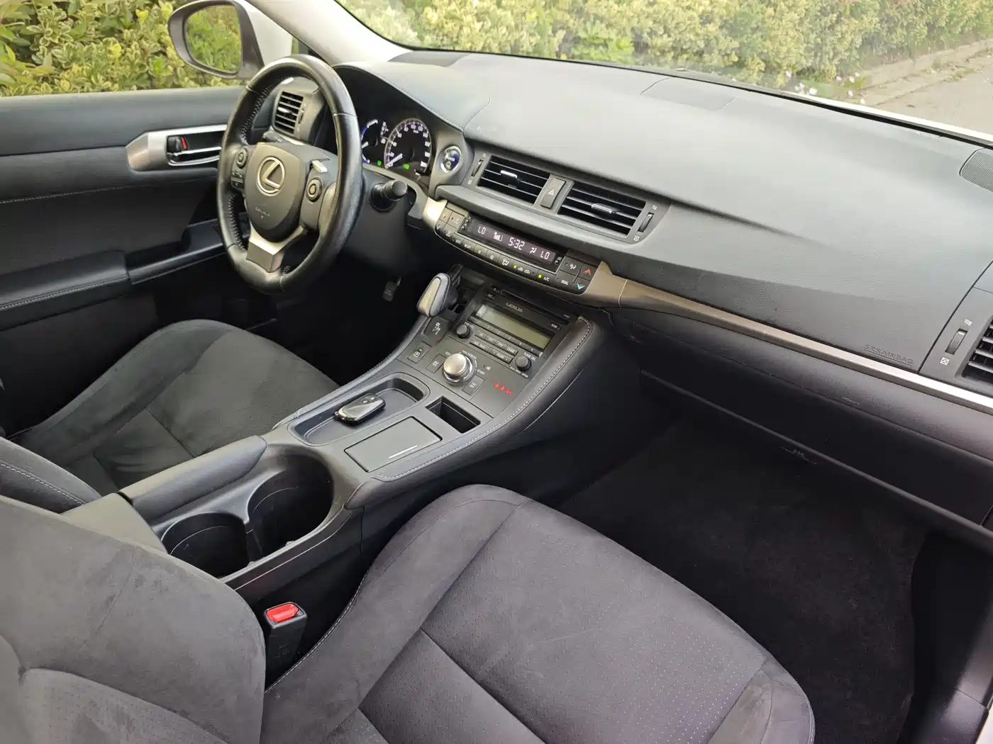 Lexus CT 2017 CT200h Elite Edition Monochrome China V фото 10