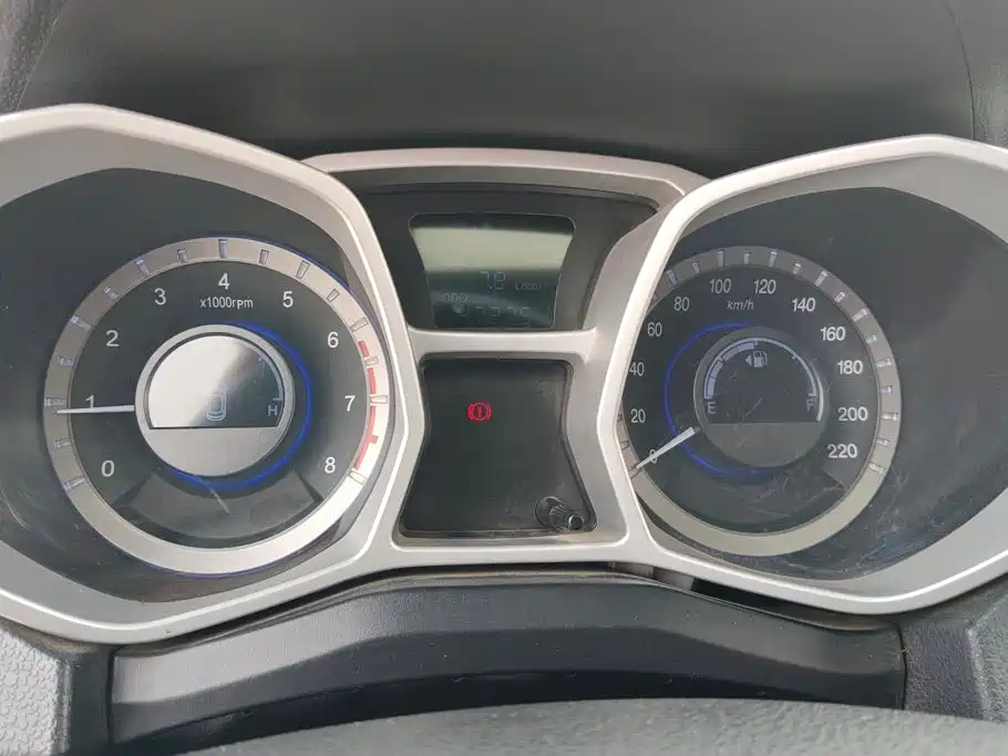 JAC Motors Refine S3 2016 2016 1.5L Manual Luxury Smart Premium