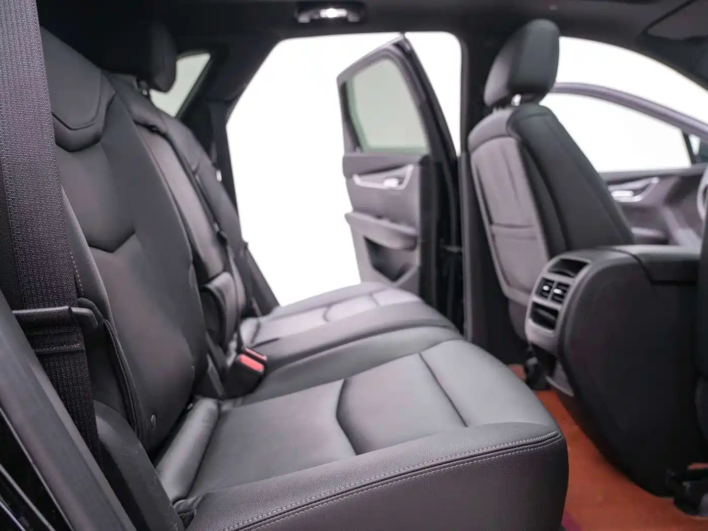 Cadillac XT5 2022 2.0T 2WD Luxury фото 24