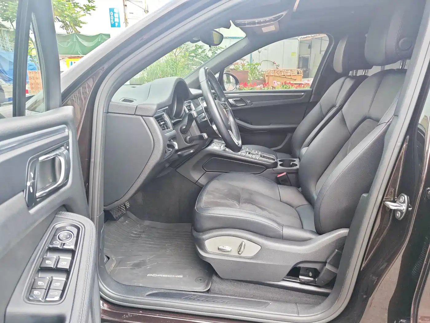 Porsche Macan 2018 Macan 2.0T фото 6