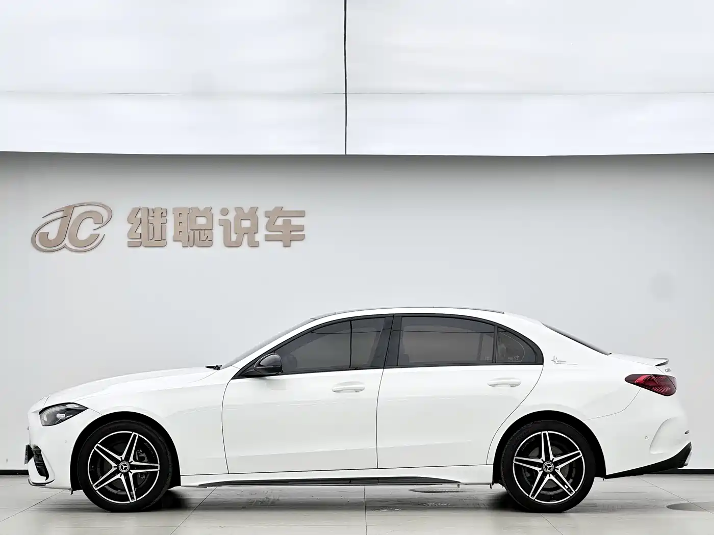 Mercedes-Benz C-Class 2023 C 260 L Night Edition Sport фото 8
