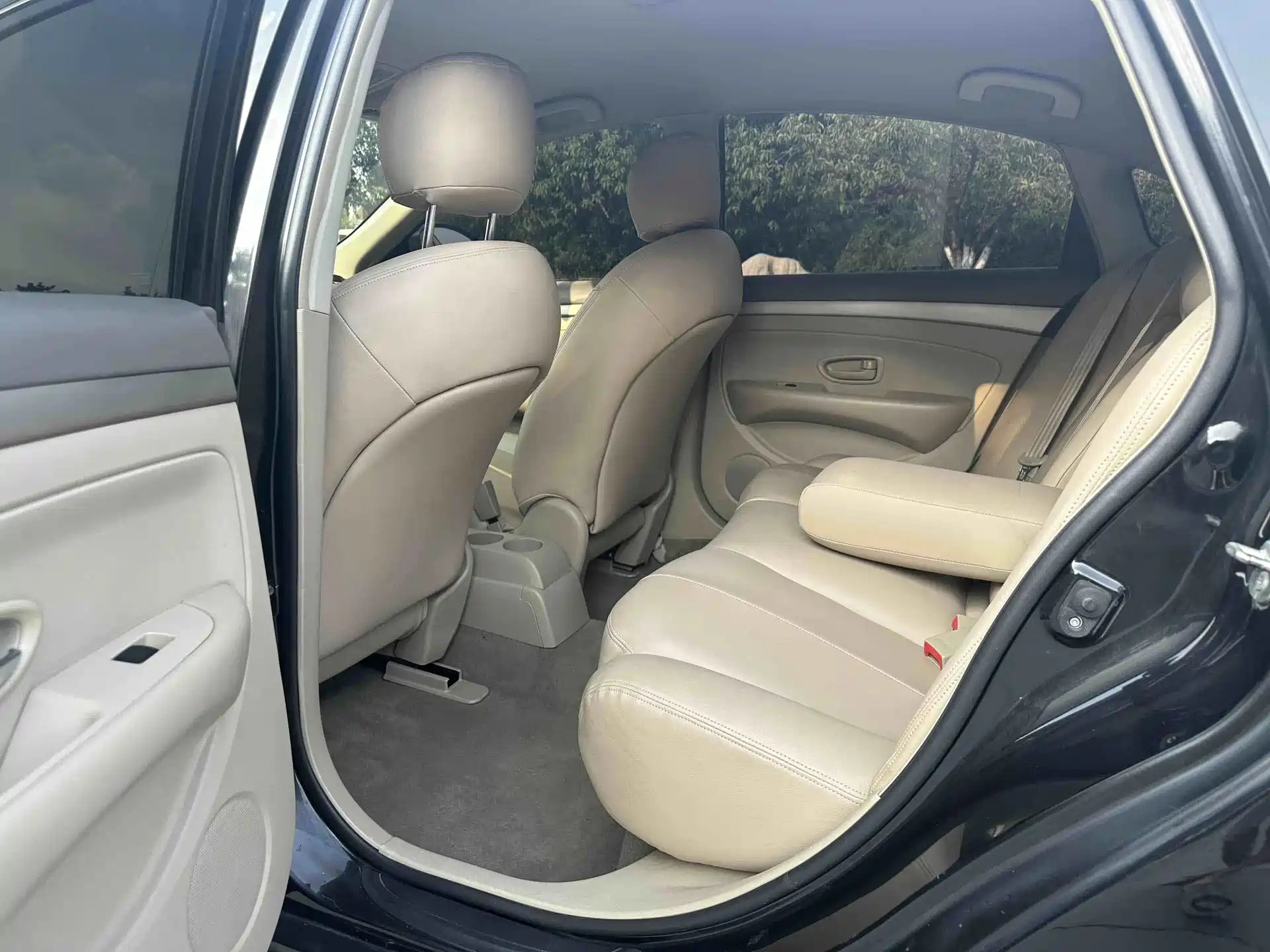 صورة 8 - Nissan Sylphy