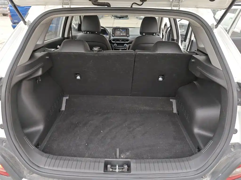 Hyundai ENCINO 2018 1.6T DCT ZhiLian Edition China V фото 15