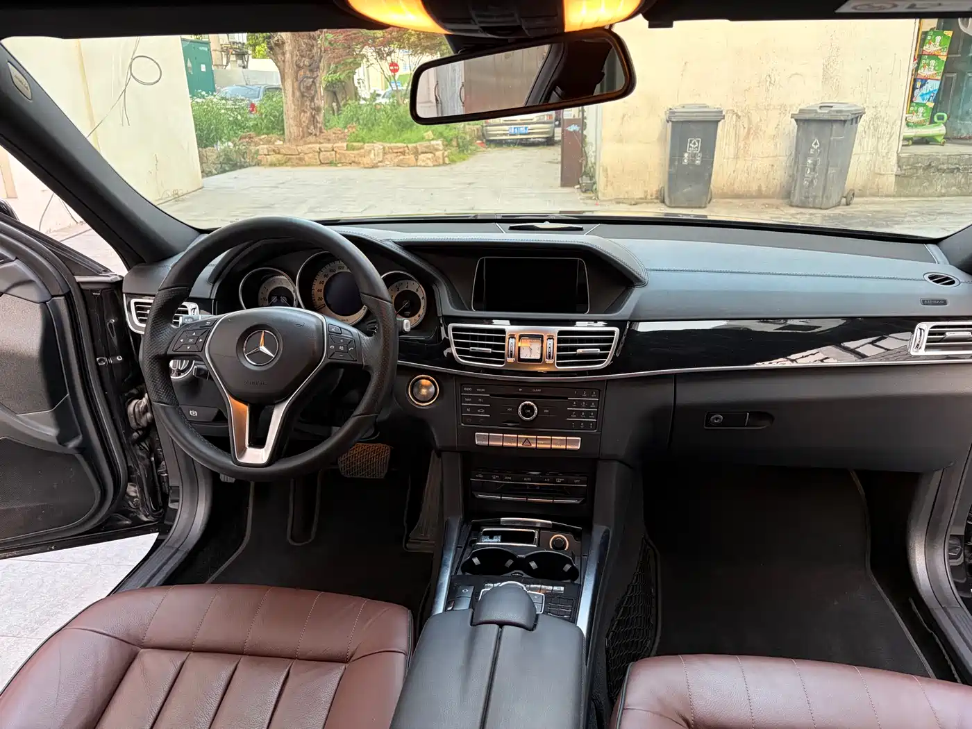 Mercedes-Benz E-Class 2015 E 320 L 4MATIC фото 18