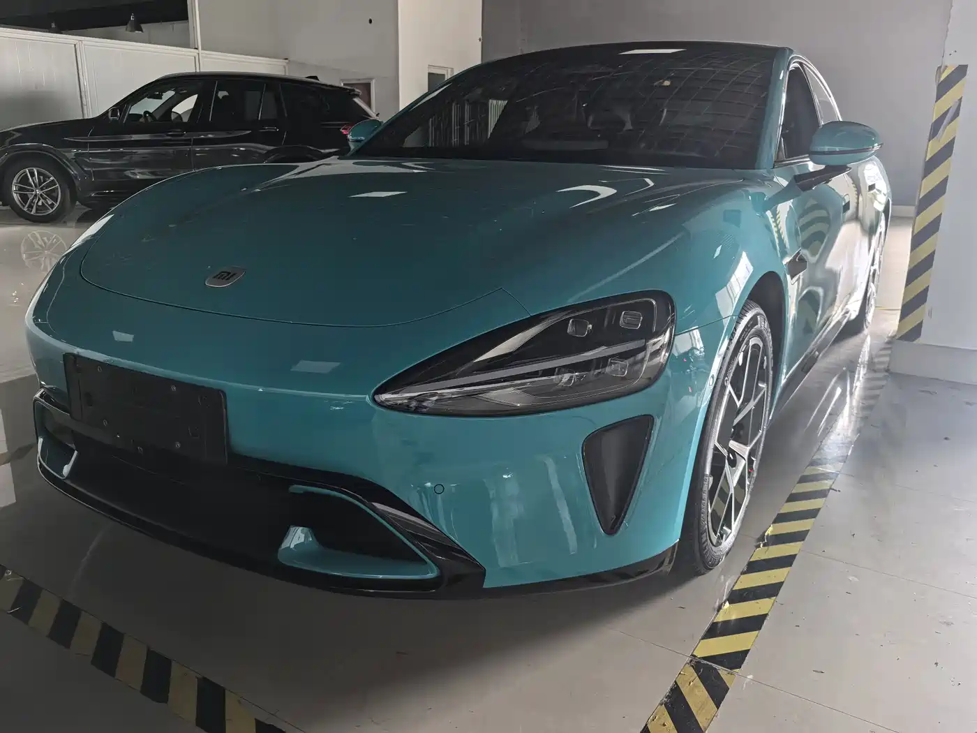 XIAOMI CAR XIAOMI SU7