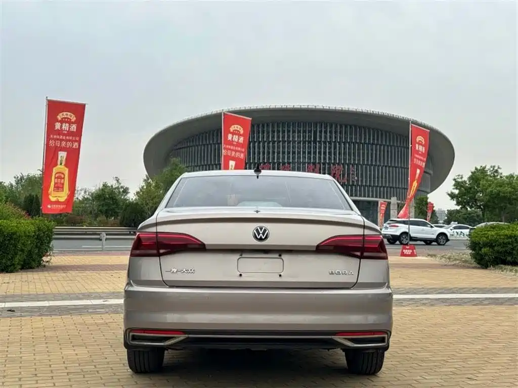 Volkswagen Bora 2021 1.5L Automatic Luxury Smart Edition фото 5
