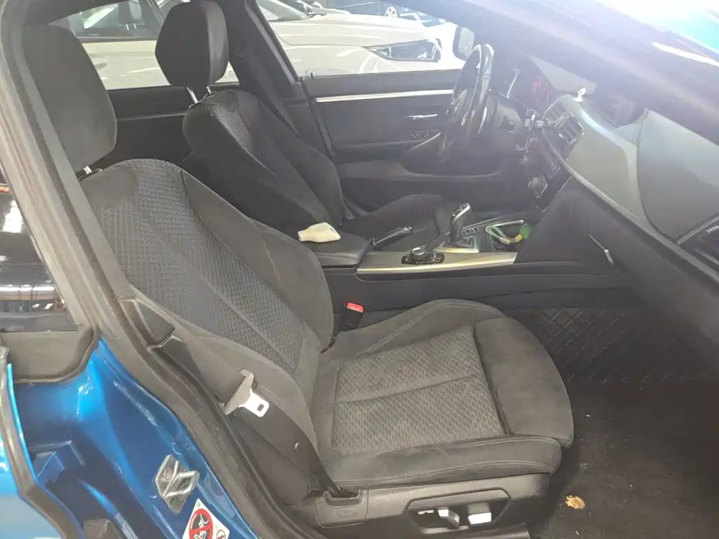 Photo 25 - BMW 4 Series