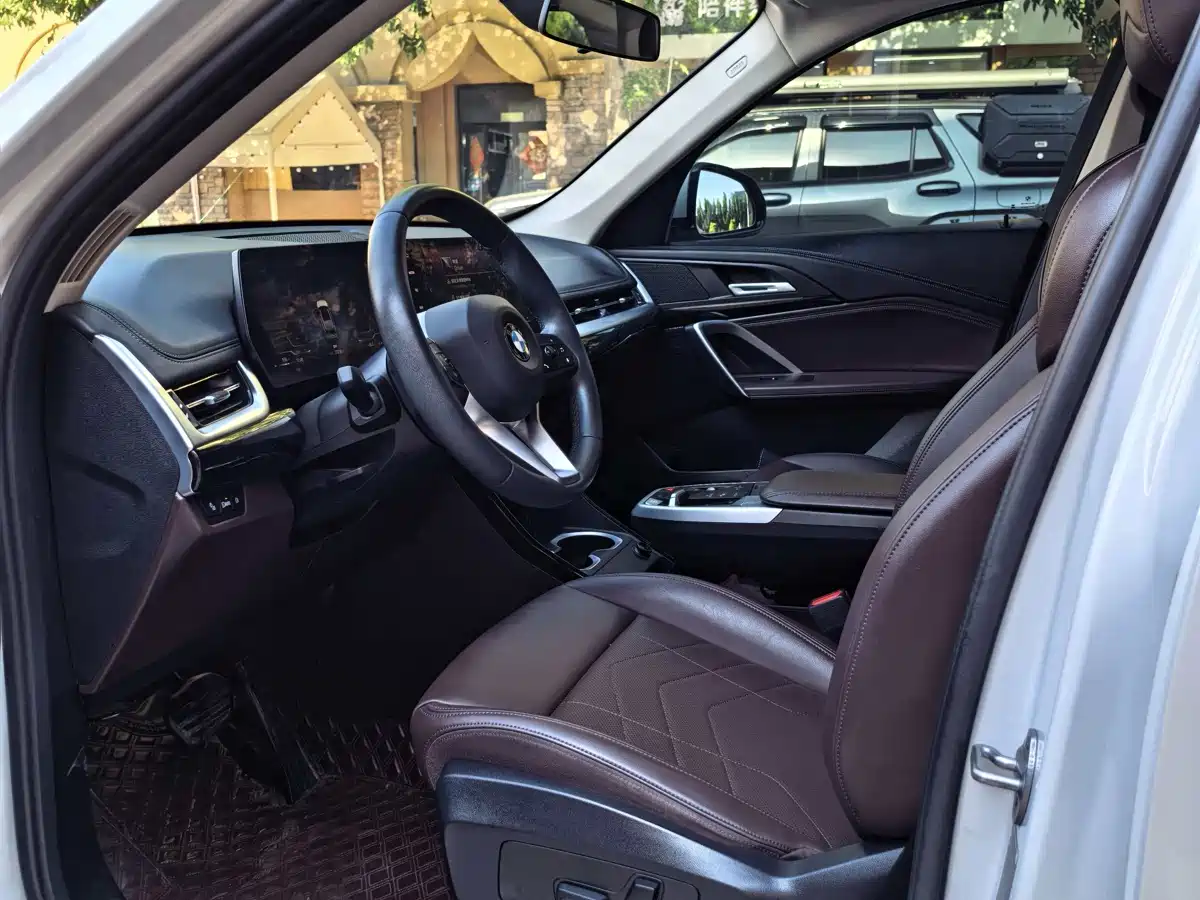 BMW X1 2026 2023 sDrive20Li X Design Package