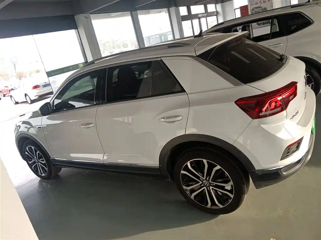 Volkswagen T-ROC 2021 280TSI DSG 2WD Comfort Smart Connect Edition фото 21