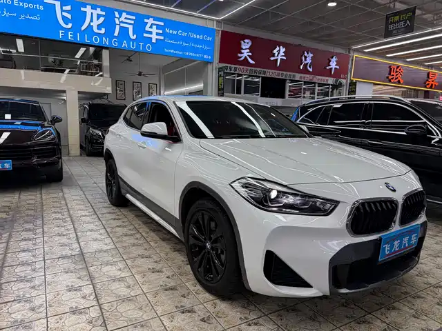 BMW X2 2022 sDrive25i M Sport Package — фото 3