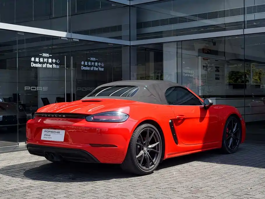 Porsche 718 2022 Boxster T 2.0T фото 13
