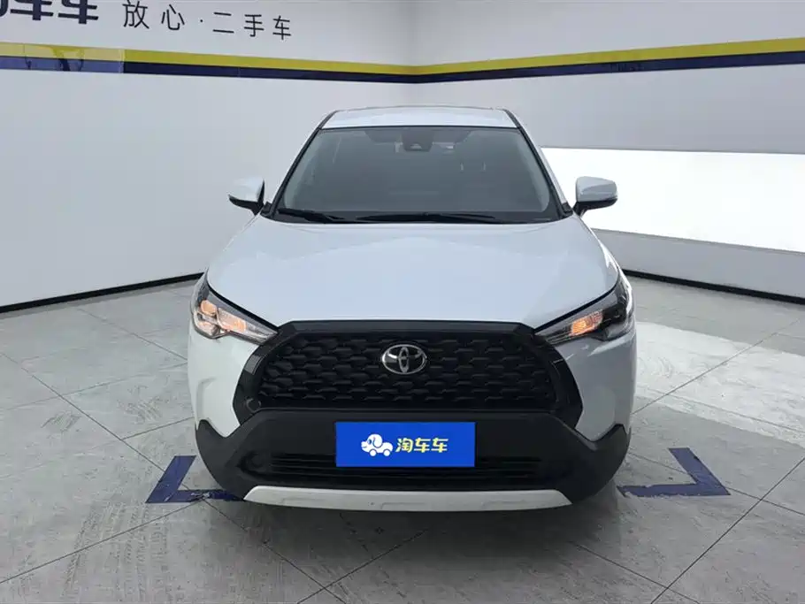Toyota Corolla Cross 2022 2.0L Pioneer Edition фото 2