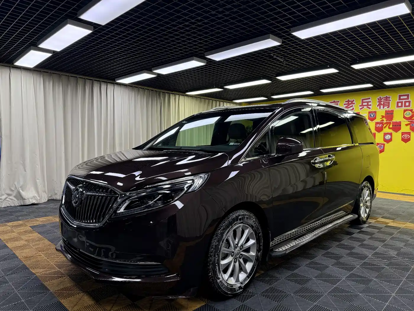 Buick GL8 2017 ES 28T Premium China V