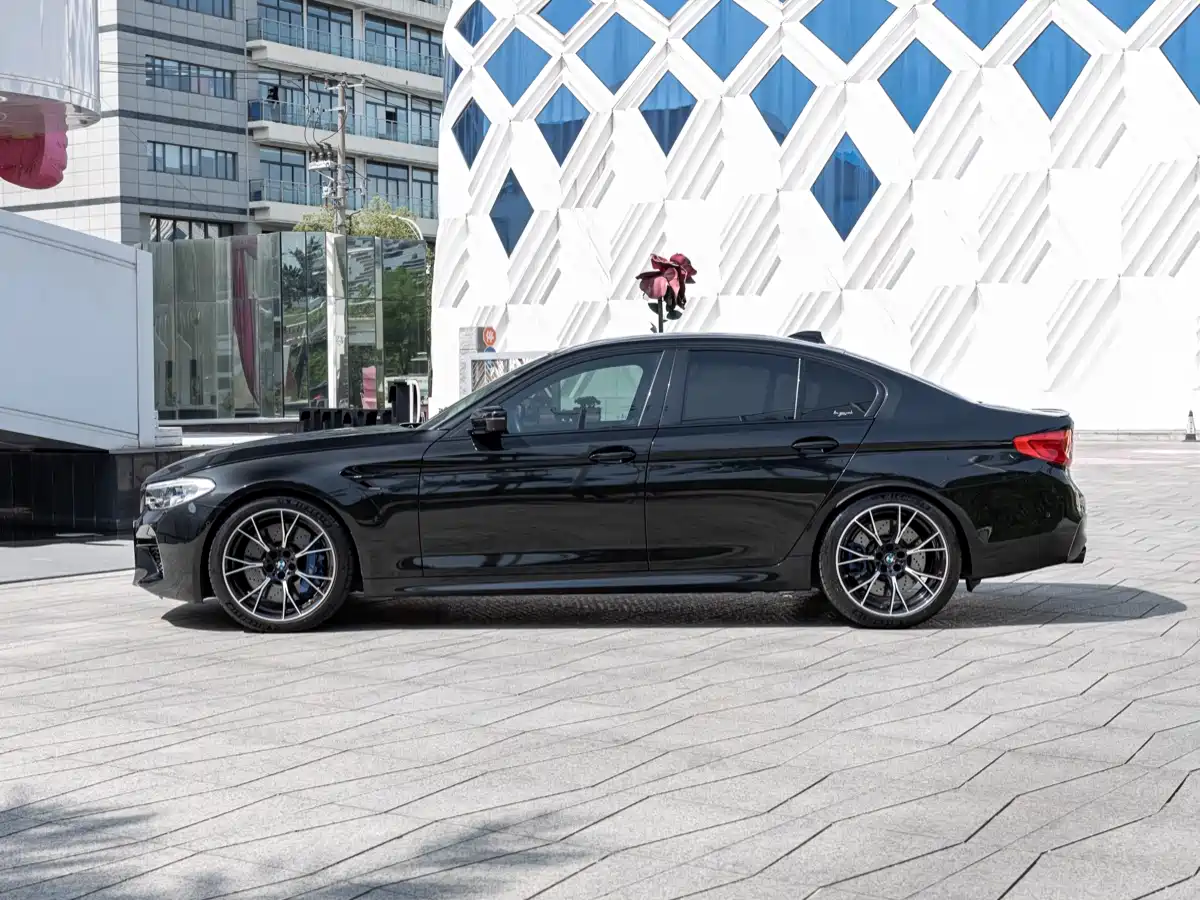 BMW M5 2019 M5 Thunder Edition фото 7
