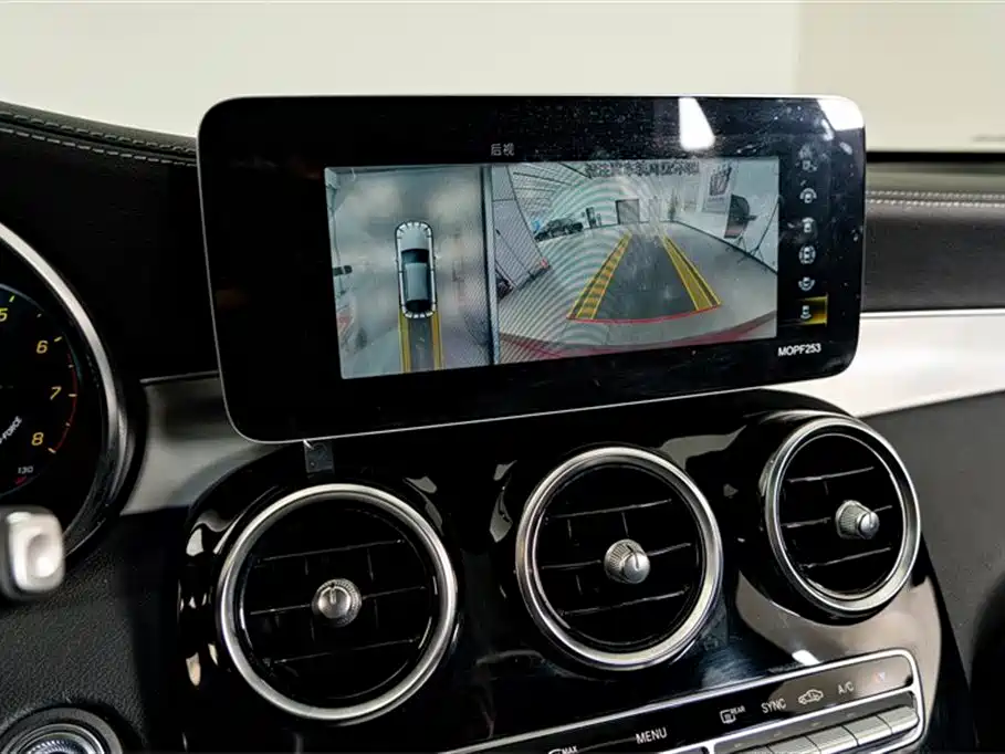 Mercedes-Benz GLC Coupe 2020 GLC 260 4MATIC Coupe SUV фото 10