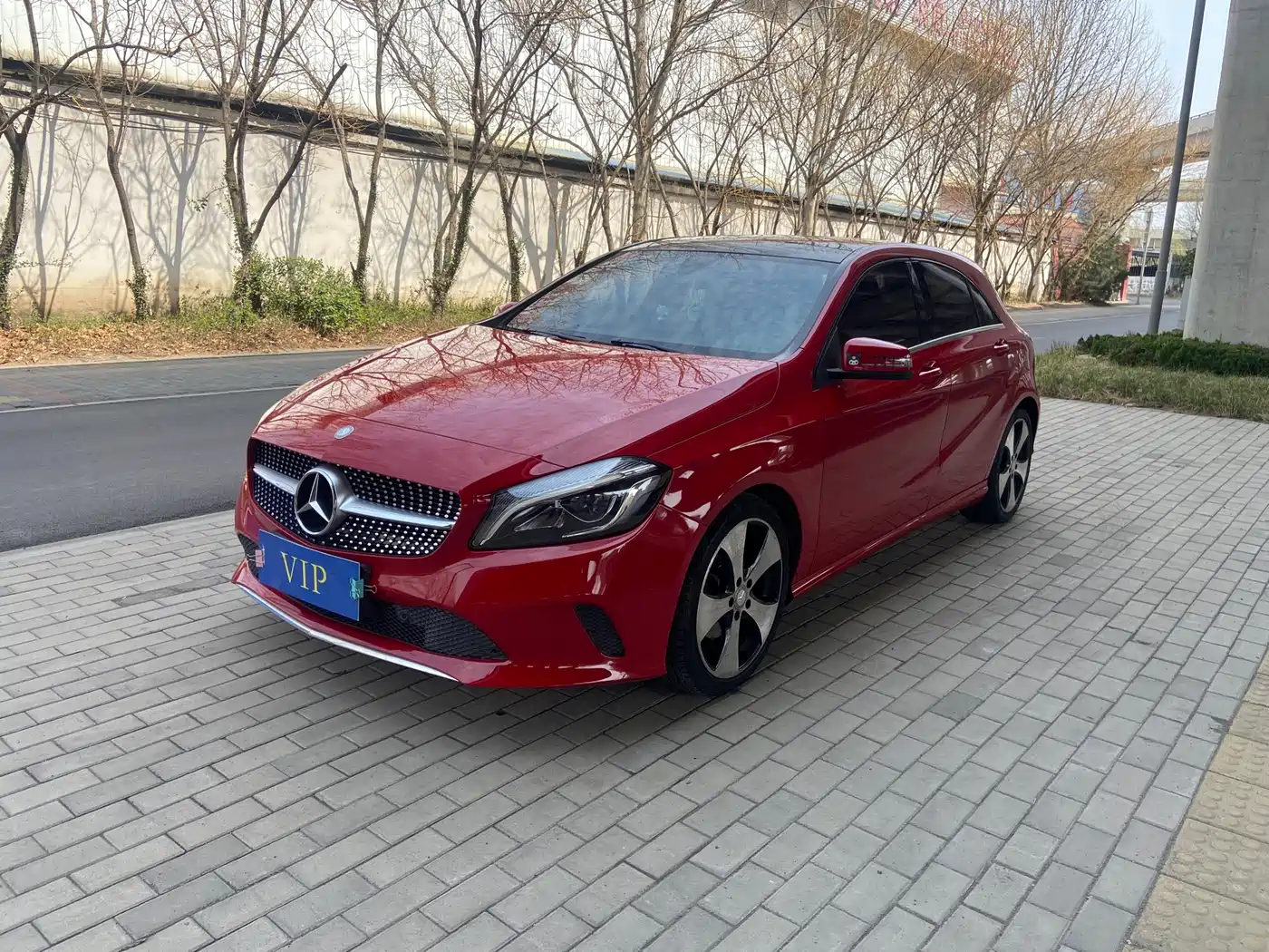 Mercedes-Benz A-Class (Import) 2016 A 200 Fashion