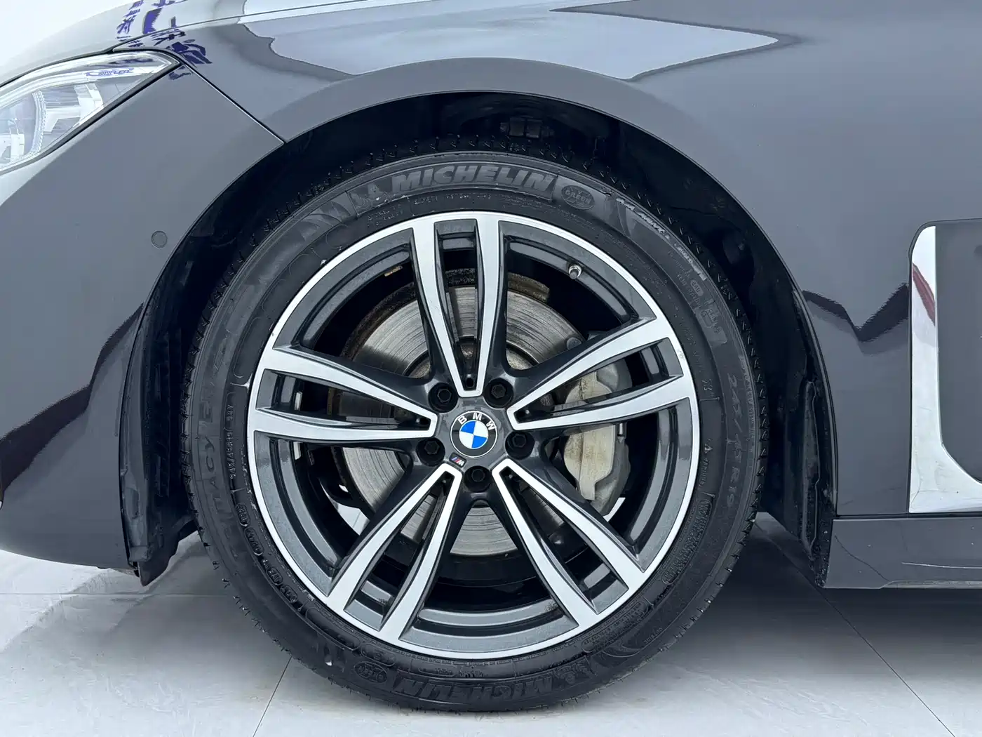 BMW 7 Series 2021 Model 730Li M Sport Package фото 18