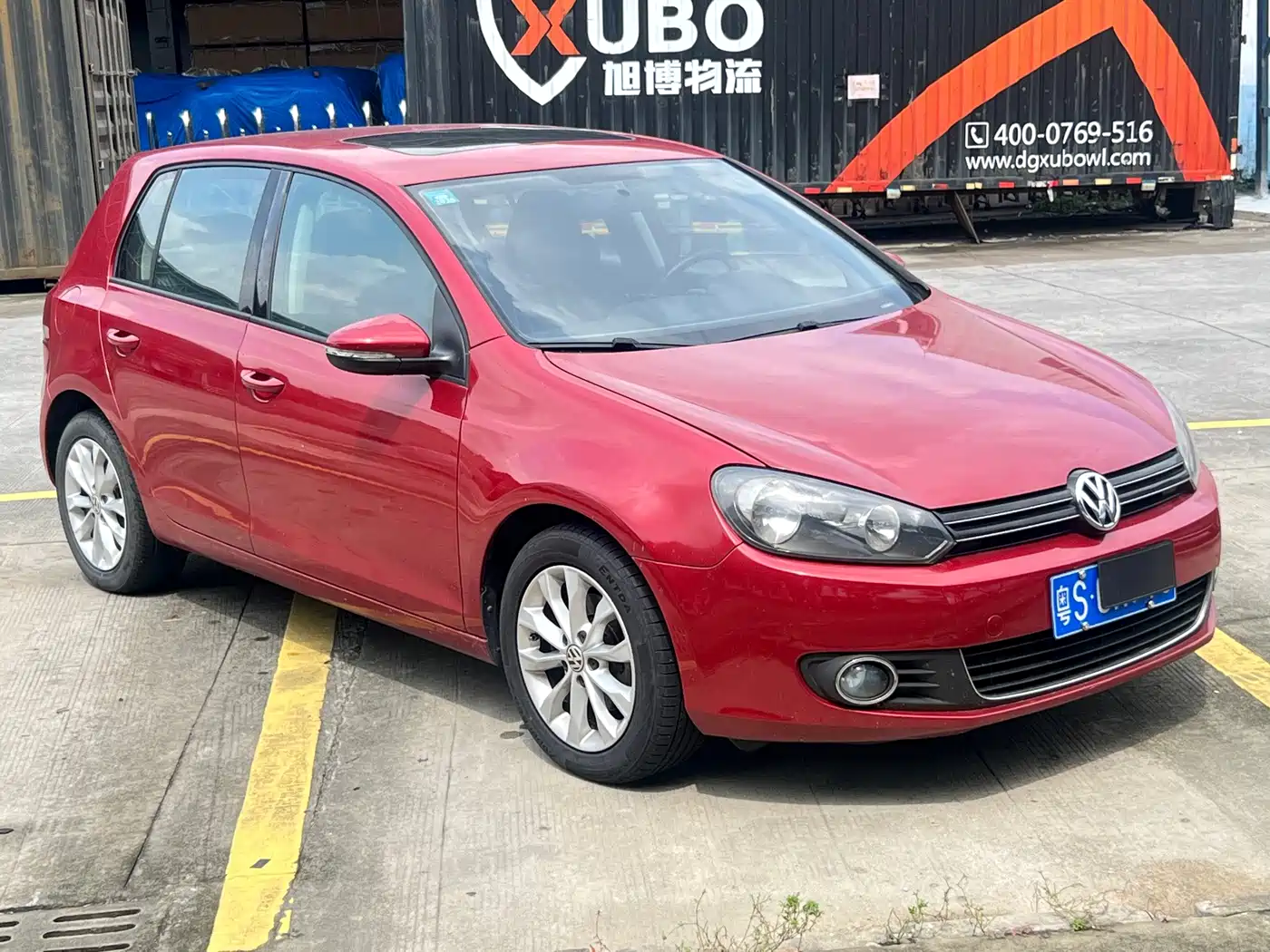 Фото 3 - Volkswagen Golf