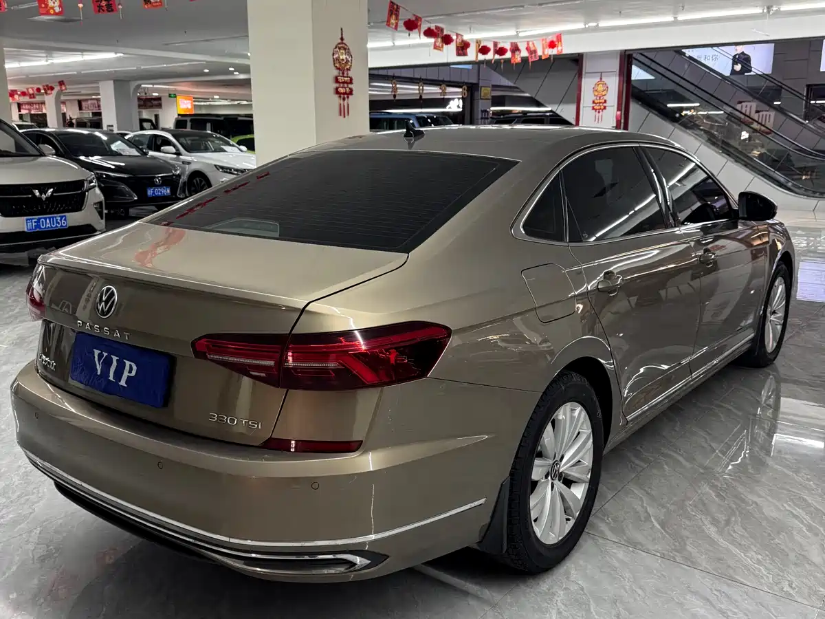 Volkswagen Passat 2021 Model 330TSI Elite Edition фото 5