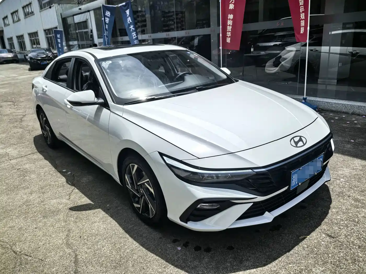 Hyundai Elantra 2026 2023 1.5L CVT GLX Elite Edition
