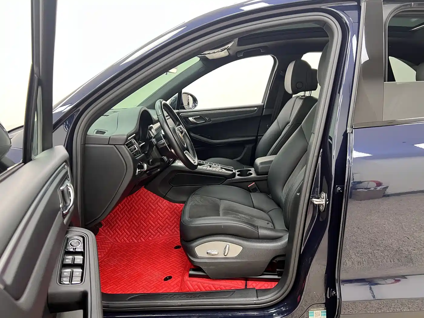 Porsche Macan 2020 Macan 2.0T фото 18