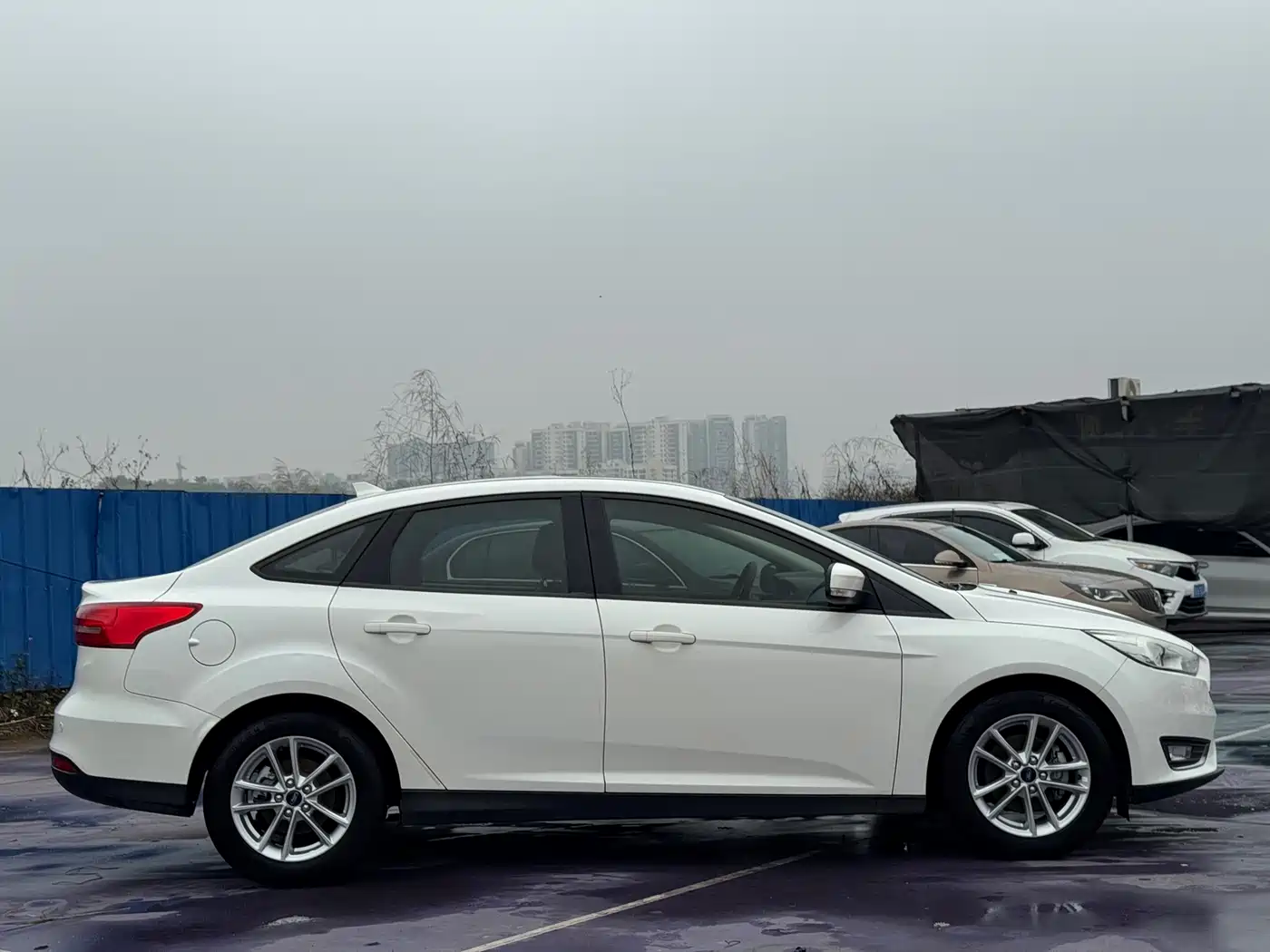 Фото 4 - Ford Focus