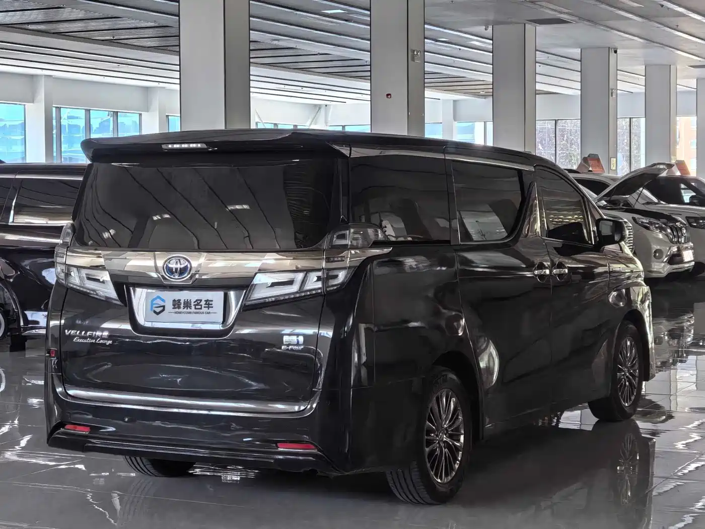 Toyota Vellfire 2020 2019 Hybrid 2.5L HV Premium Edition