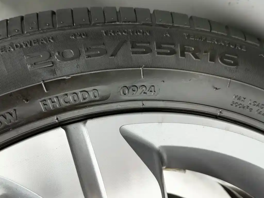 Photo 24 - Geely Emgrand GL