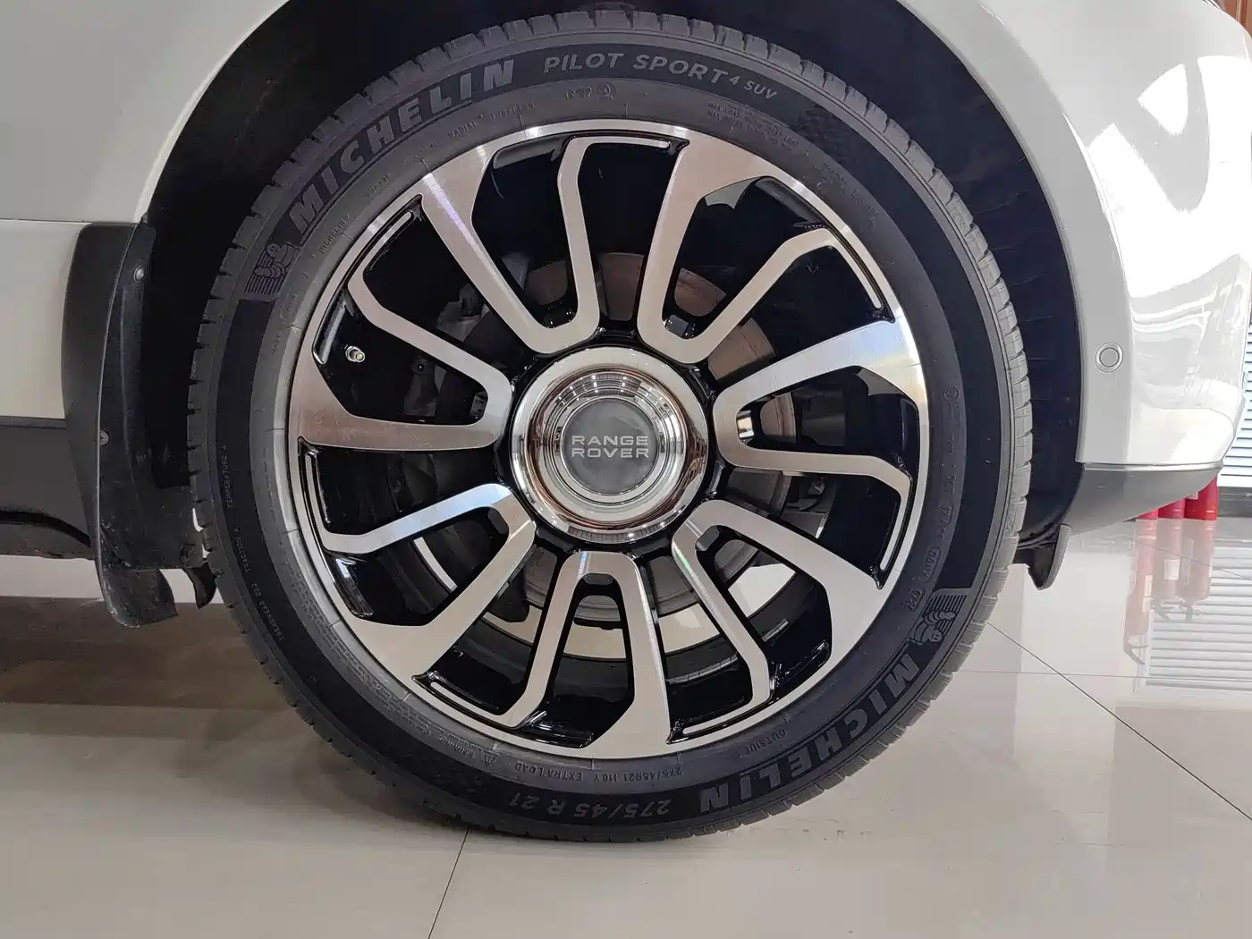 Land Rover Range Rover 2013 NA 5.0 V8 Vogue фото 22