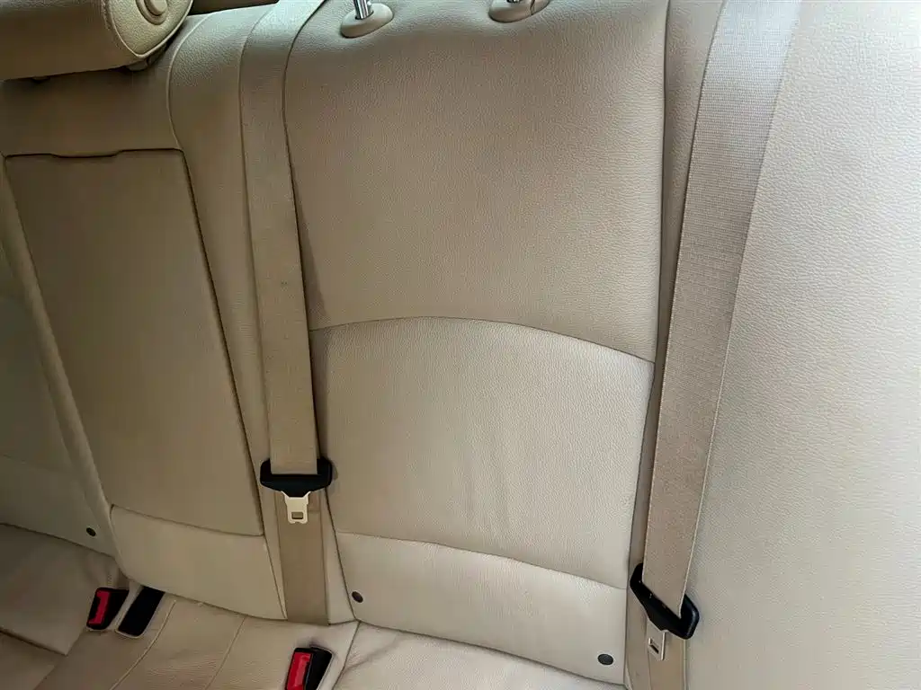 BMW 5 Series (Import) 2013 520i Elegance фото 16