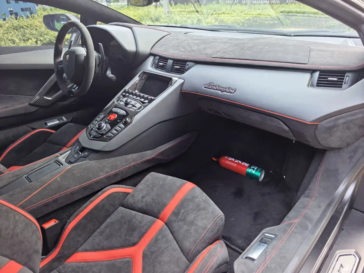 Lamborghini Aventador 2013 2011 LP 700-4