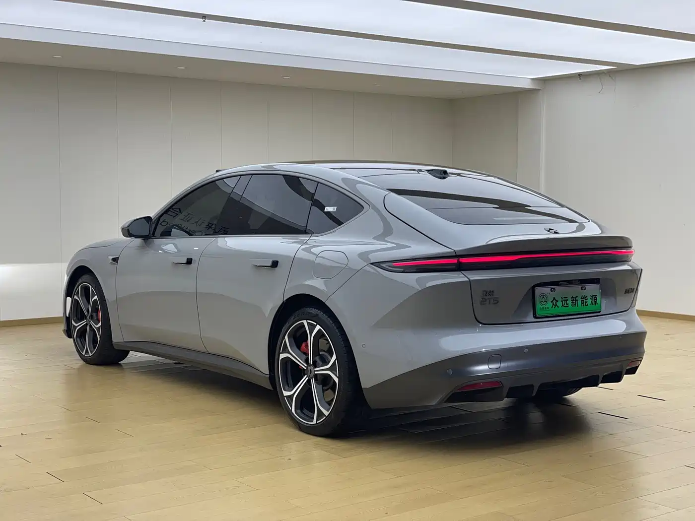 NIO ET5 2023 2022 75kWh