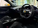 Photo 5 - Ferrari SF90