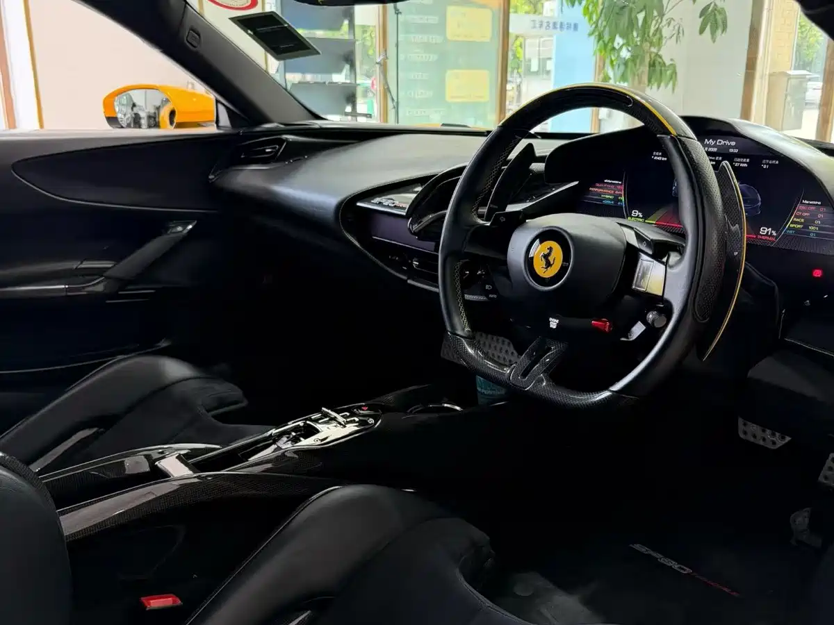 Photo 5 - Ferrari SF90