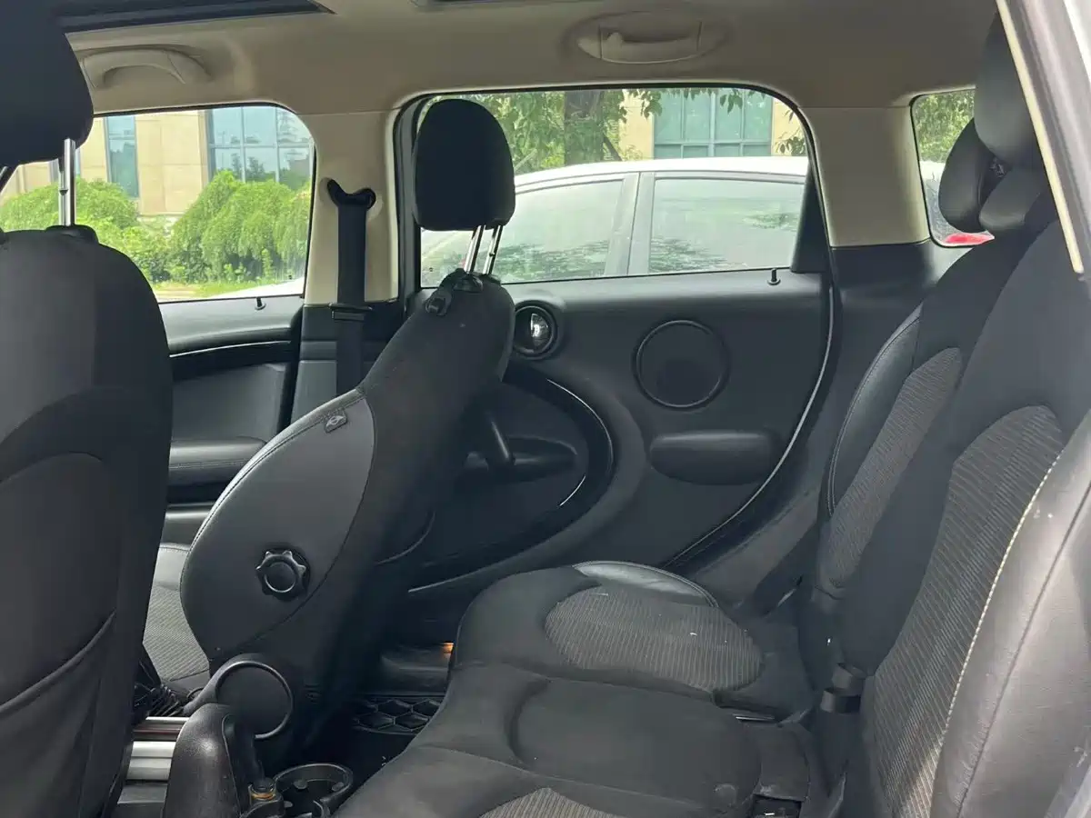 MINI COUNTRYMAN 2014 2014 1.6L COOPER Fun
