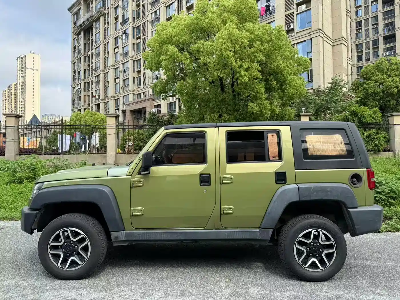 BAIC ORV Beijing Offroad BJ40 2016 Model 40L 2.0T Manual 4WD Premium фото 3
