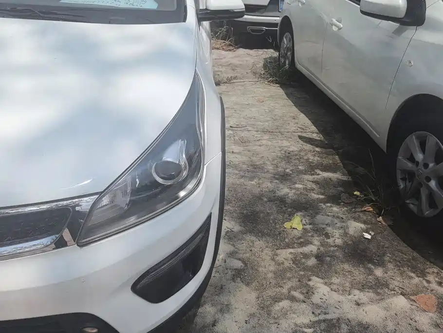 Kia KX CROSS 2020 2019 1.6L Automatic Smart Sunroof Edition China VI