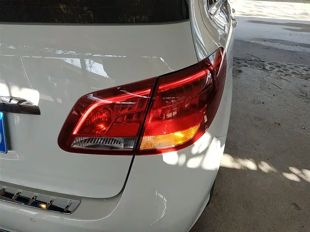Mercedes-Benz B-Class 2019 B 200 Dynamic фото 24