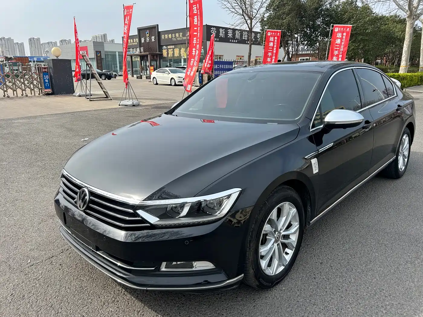Volkswagen Magotan 2019 330TSI DSG Luxury Class China VI фото 3