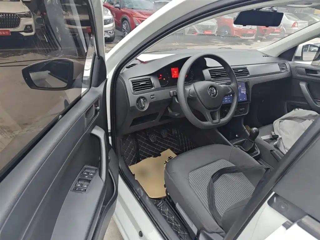 Volkswagen Santana 2021 1.5L Manual Trend Edition фото 16