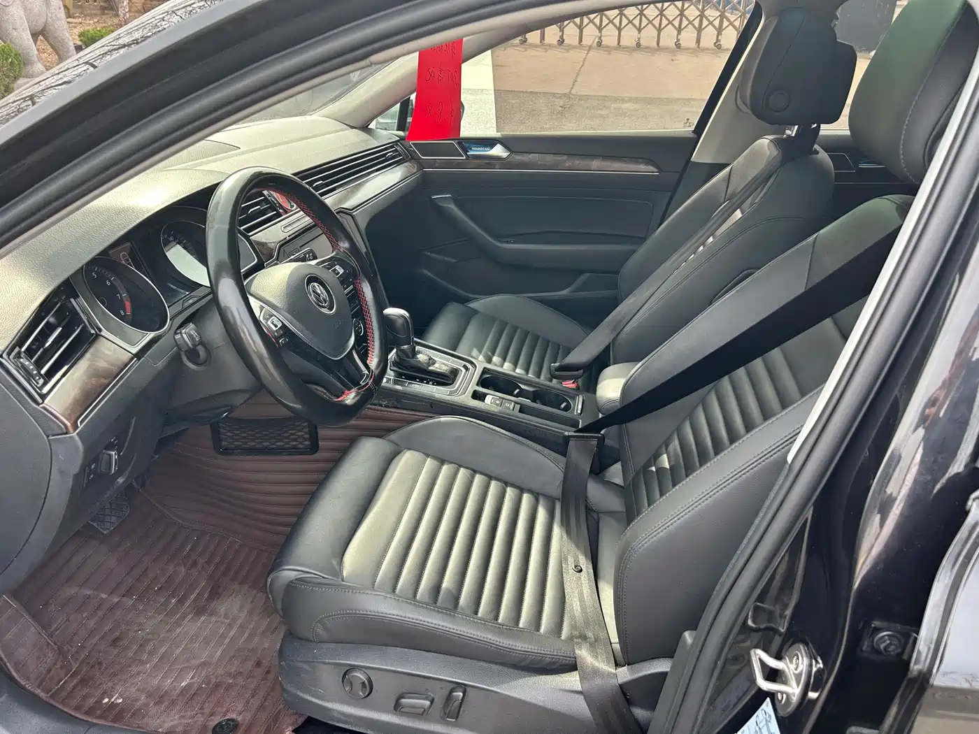 Volkswagen Magotan 2019 330TSI DSG Luxury Class China VI фото 5