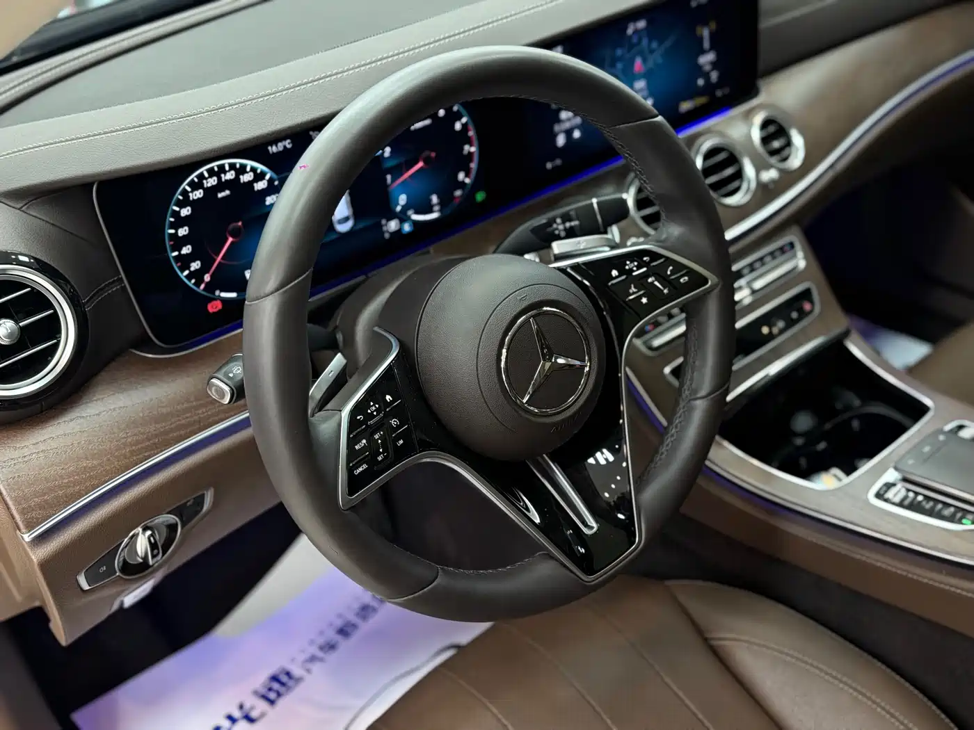 MERCEDES-BENZ E CLASS