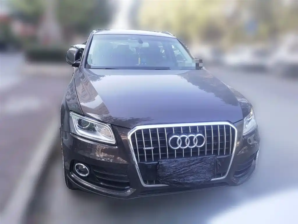 Audi Q5 2015 40 TFSI Technology фото 24