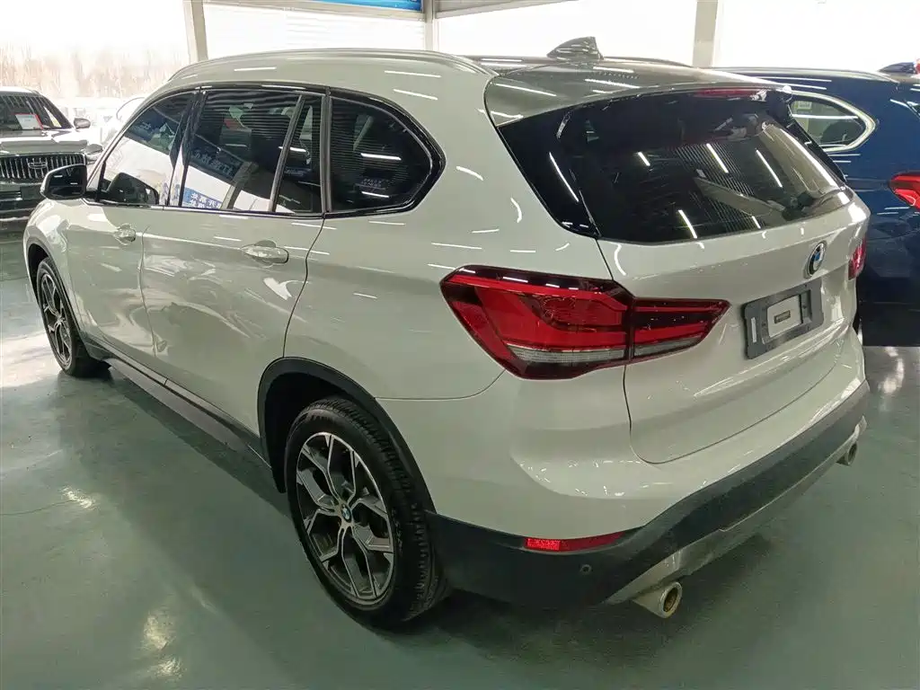 BMW X1 2020 sDrive25Li Leading Model фото 21